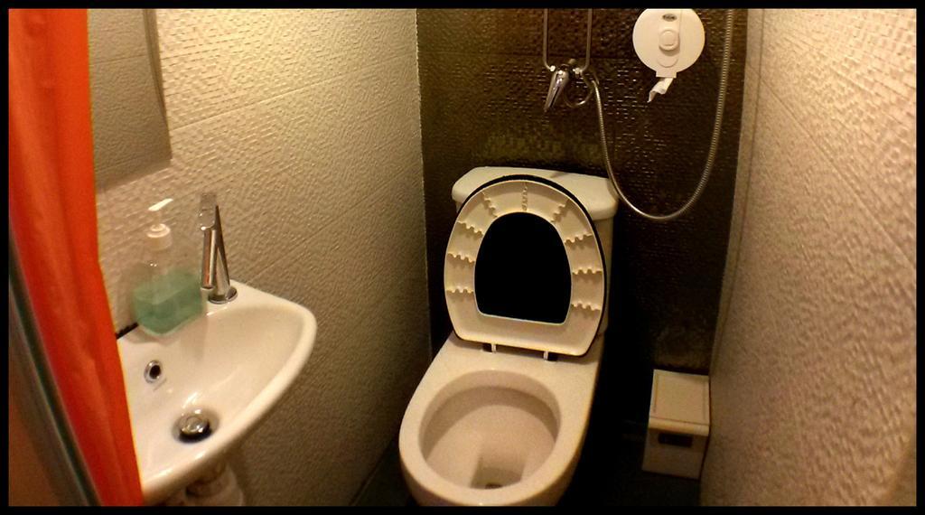 マイクロ ホテル 香港 部屋 写真